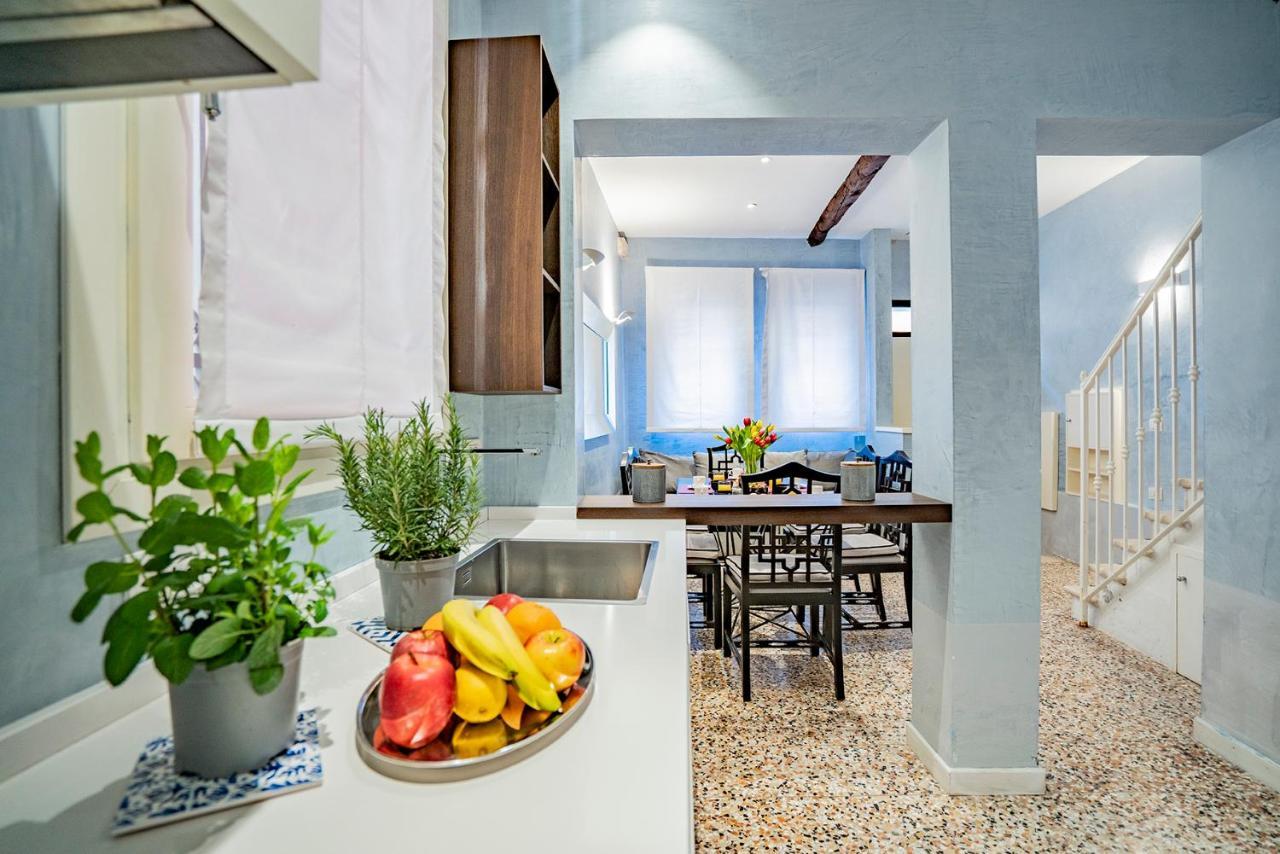 Dimora Sant'Andrea Canal View Венеция Екстериор снимка